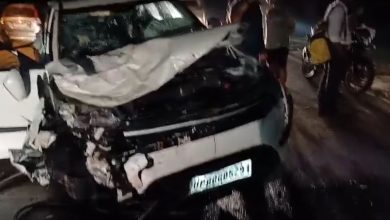 Photo of आगरा जिले में भीषण सड़क हादसा, टेंपो और कार की जोरदार भिड़ंत में बच्चे सहित 6 लोगों की मौत, 4 लोग घायल